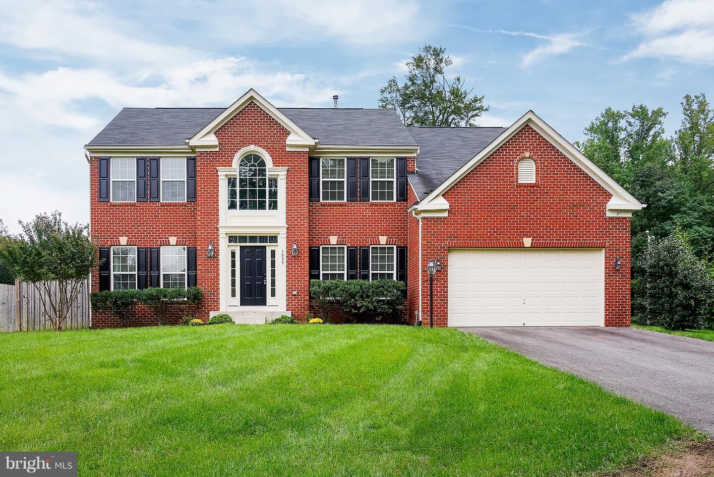 Property Photo:  1005 Young Avenue  VA 20170 