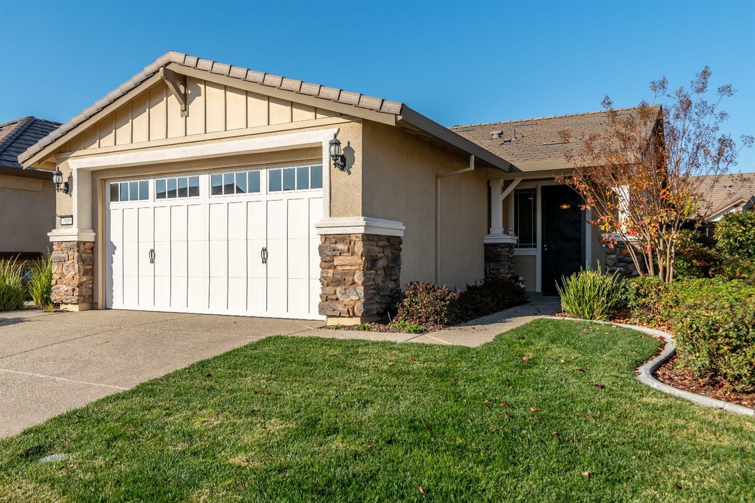 Property Photo:  7909 Dearne Way  CA 95757 