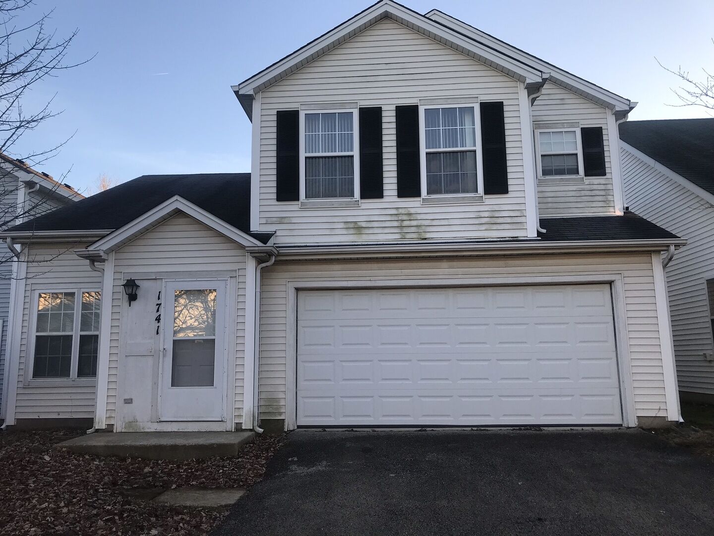 Property Photo:  1741 Hazelnut Lane  IL 60504 
