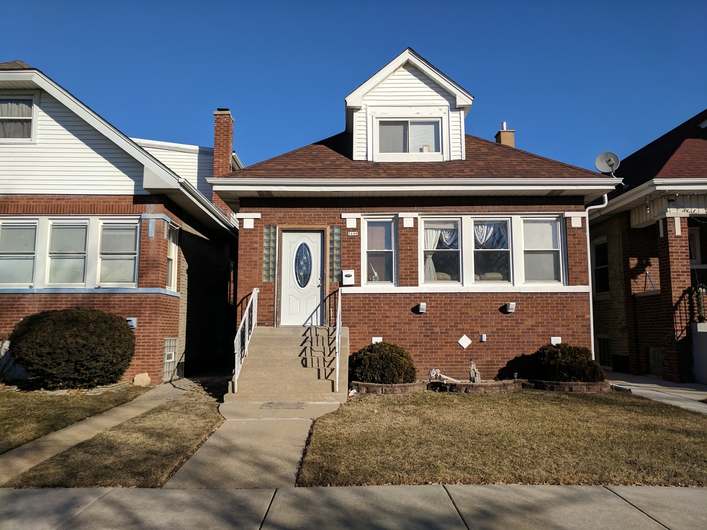 Property Photo:  5106 West Fletcher Street  IL 60641 