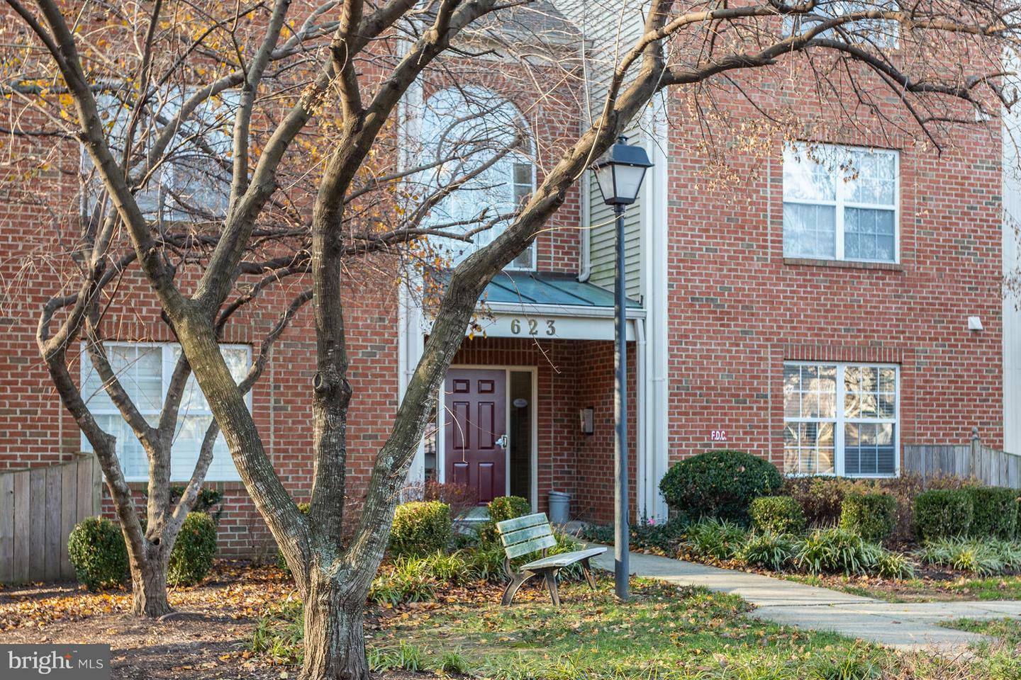 Property Photo:  623 Admiral Drive 204  MD 21401 