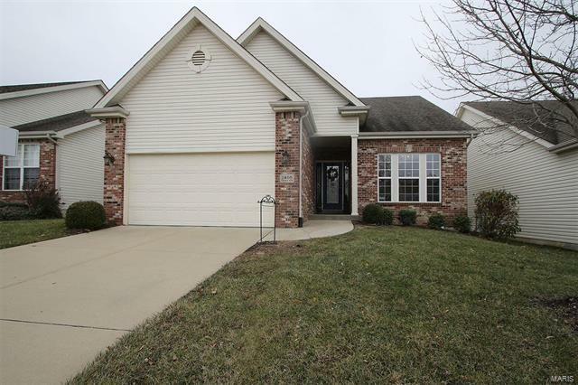 Property Photo: 2408 Fourlakes Drive 62220