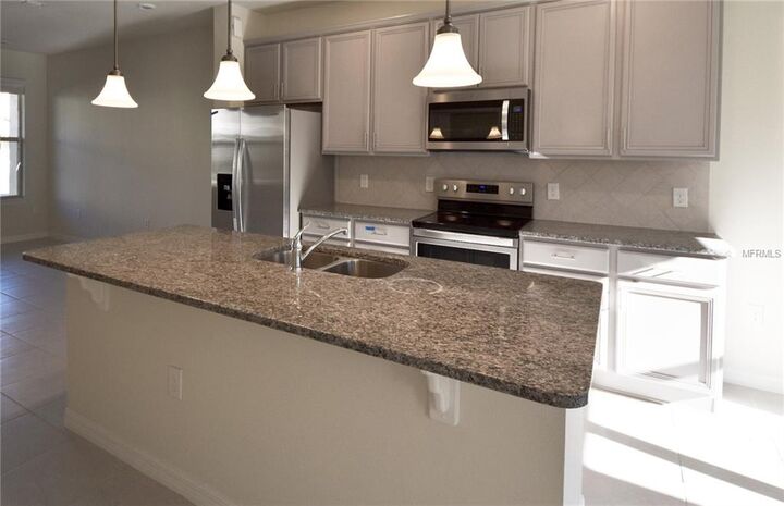 Property Photo: 5042 Walker Street FL 34771