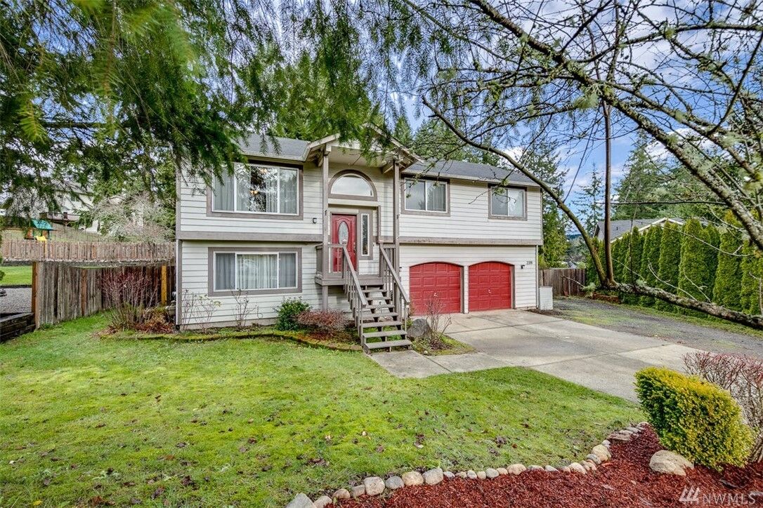 Property Photo:  2319 SE Fay Ct  WA 98366 