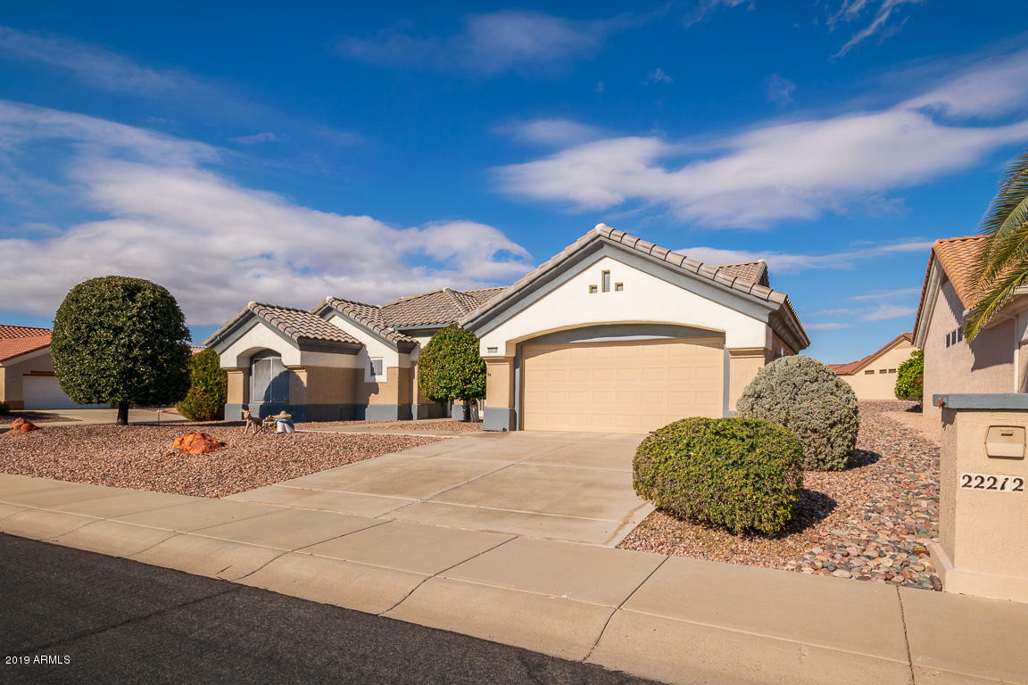 Property Photo:  22212 N Cheyenne Drive  AZ 85375 