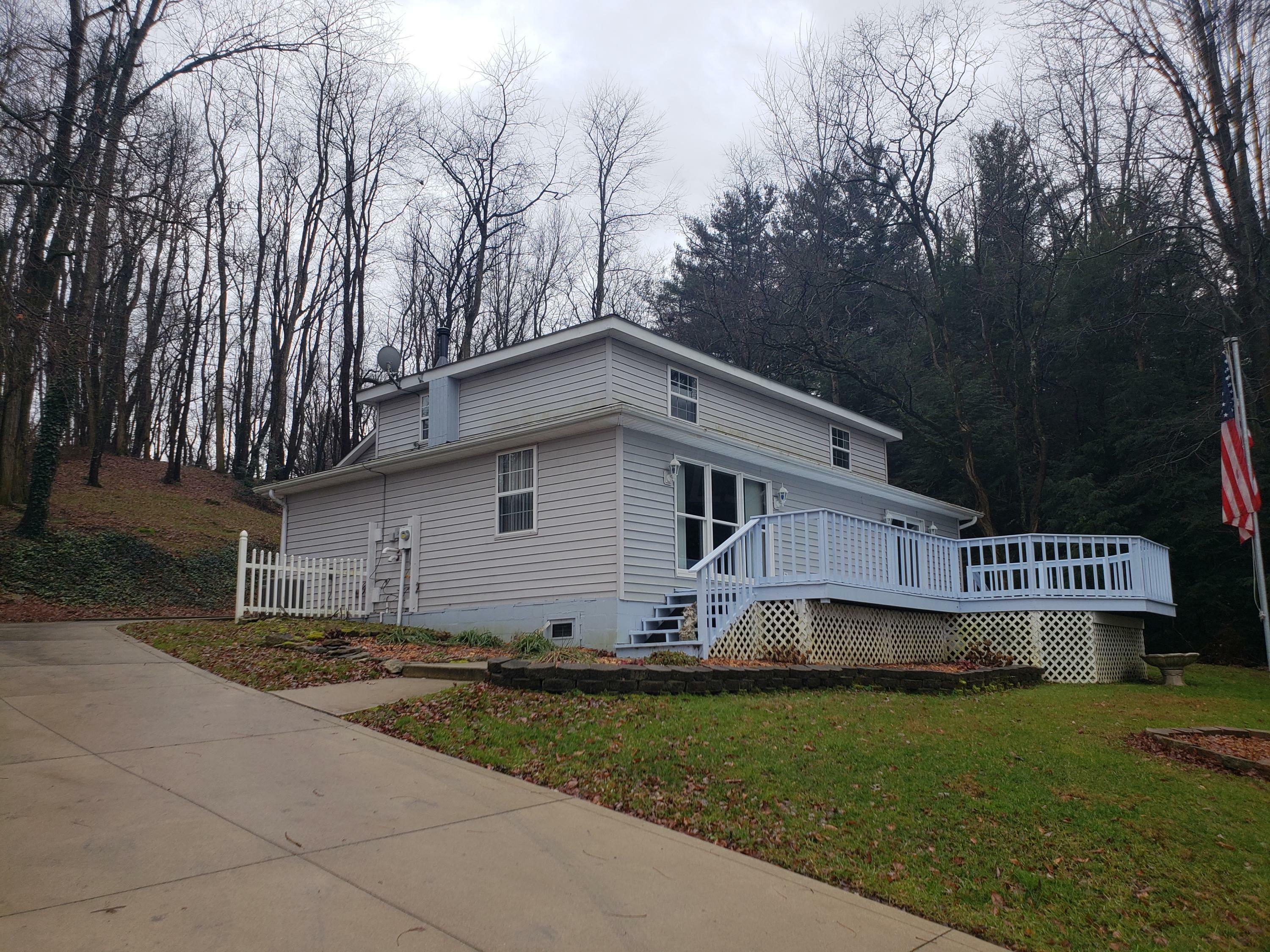 Property Photo:  1285 Coonpath Road NW  OH 43130 