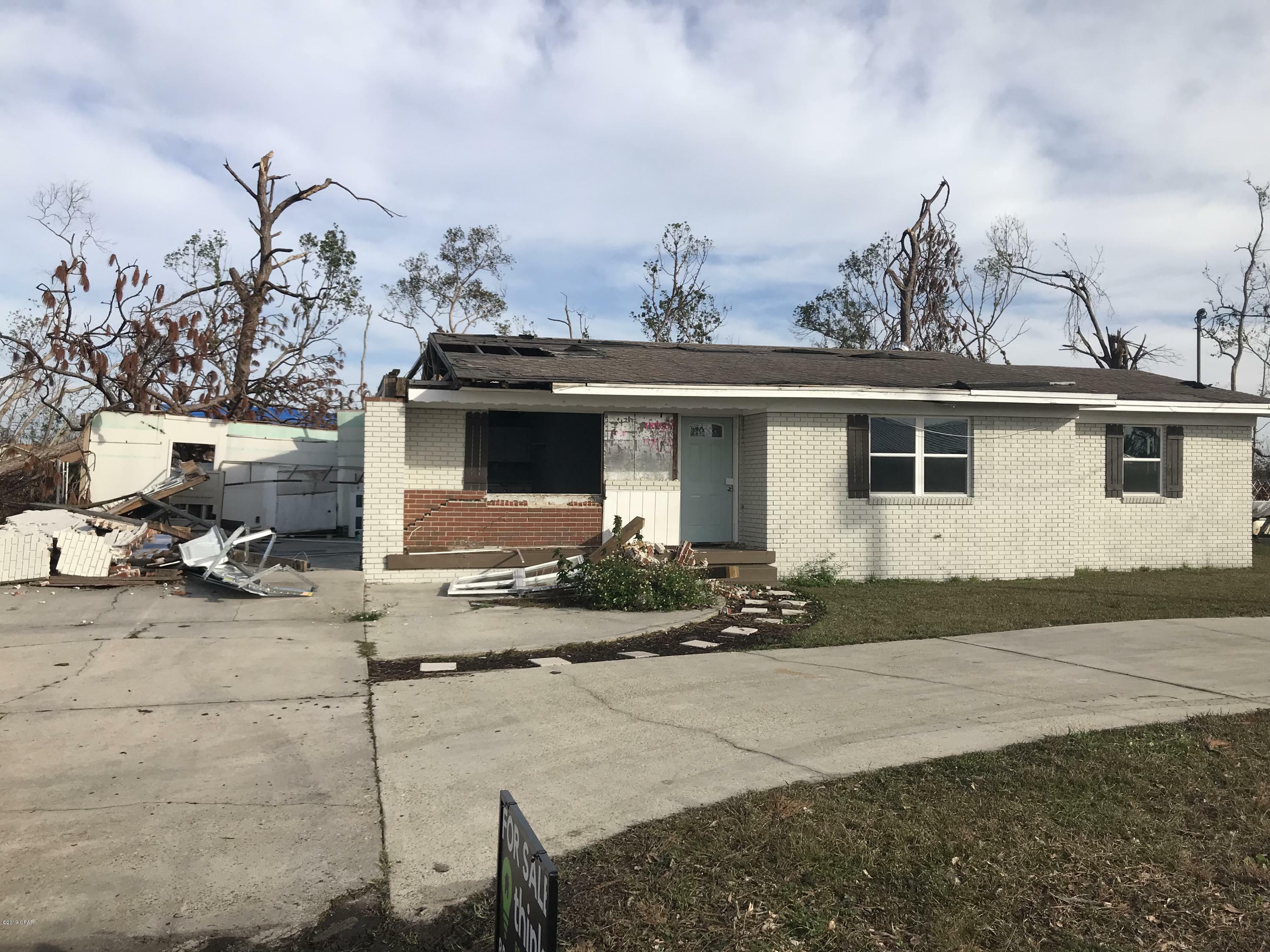 Property Photo:  2710 Denise Dr Drive  FL 32405 