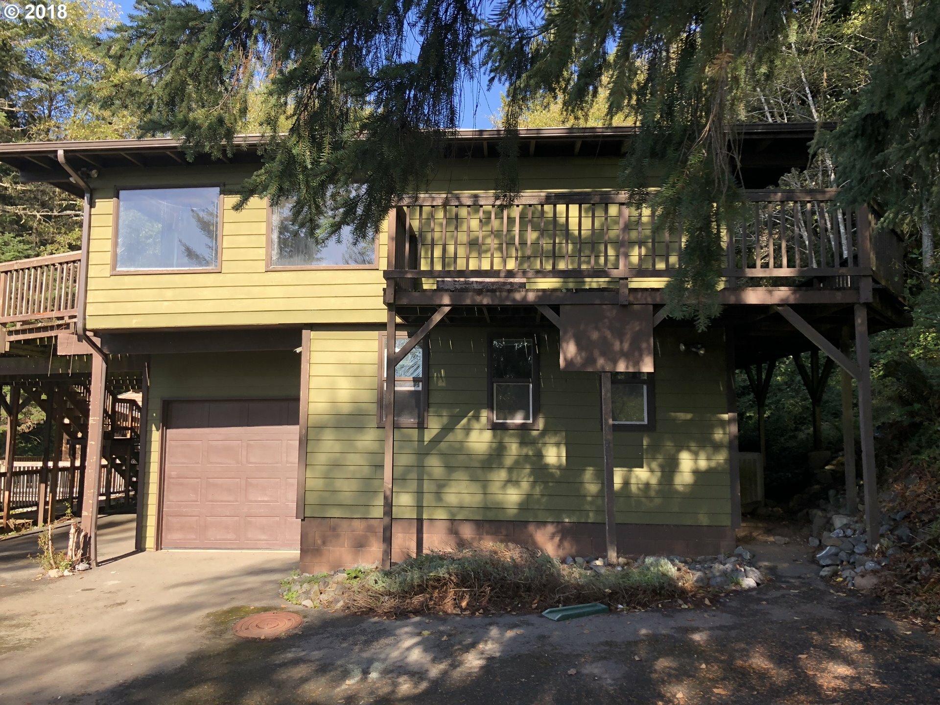 Property Photo:  19208 Carpenterville Rd  OR 97415 
