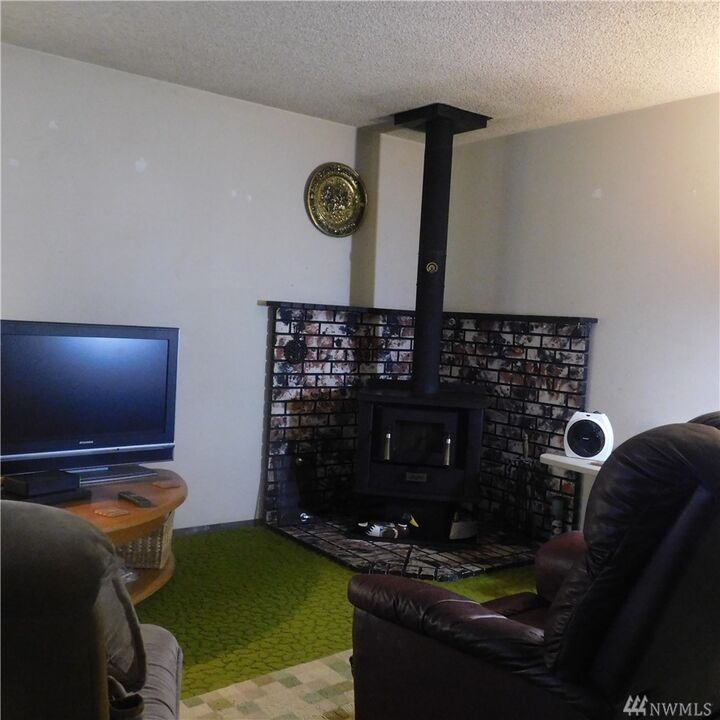 Property Photo: 15115 15th Avenue S WA 98387