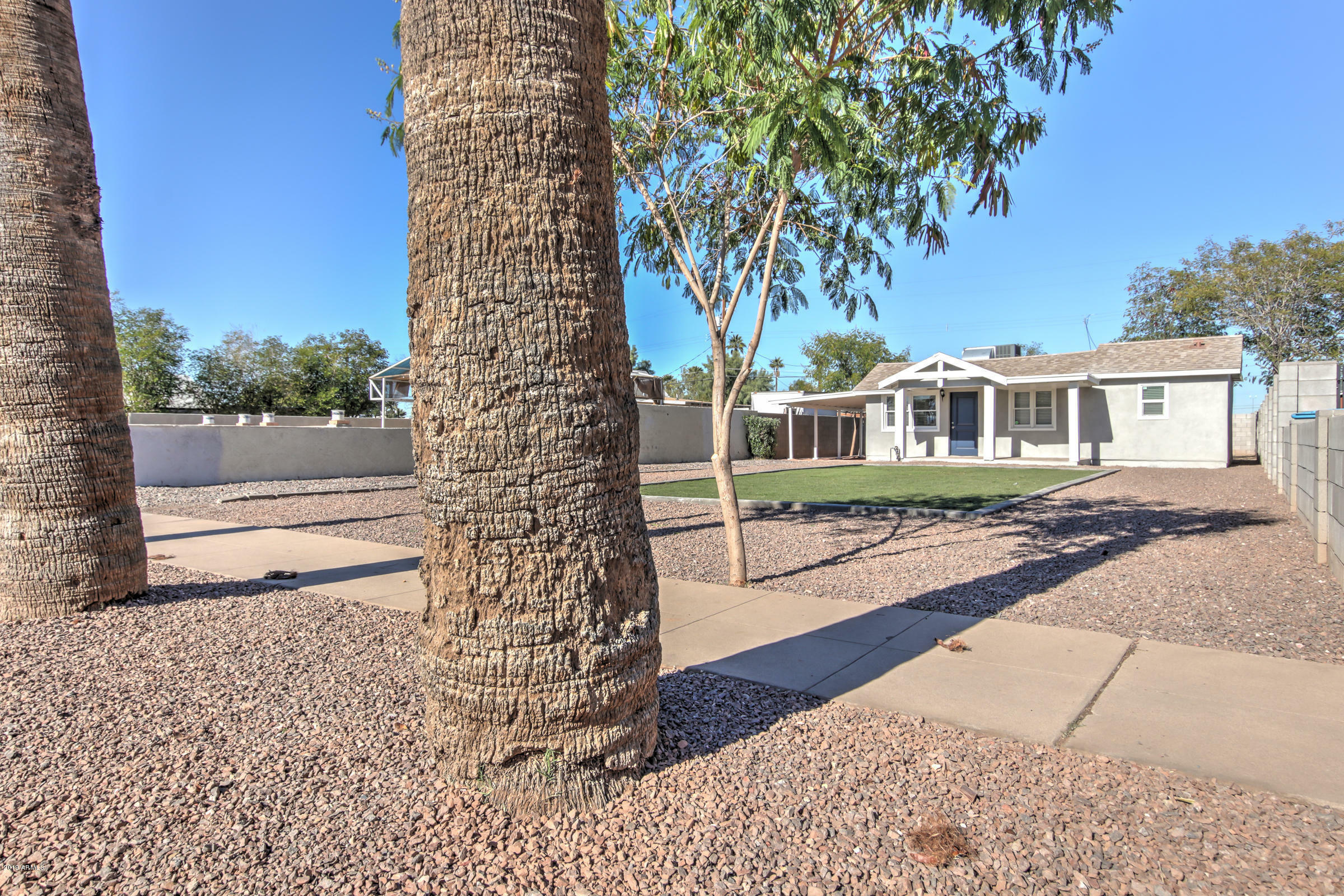 Property Photo:  1450 E Garfield Street  AZ 85006 