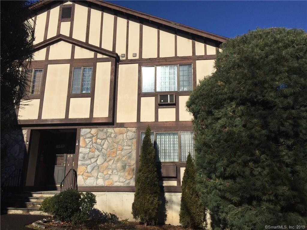 Property Photo:  438 Swanson Crescent 438  CT 06461 