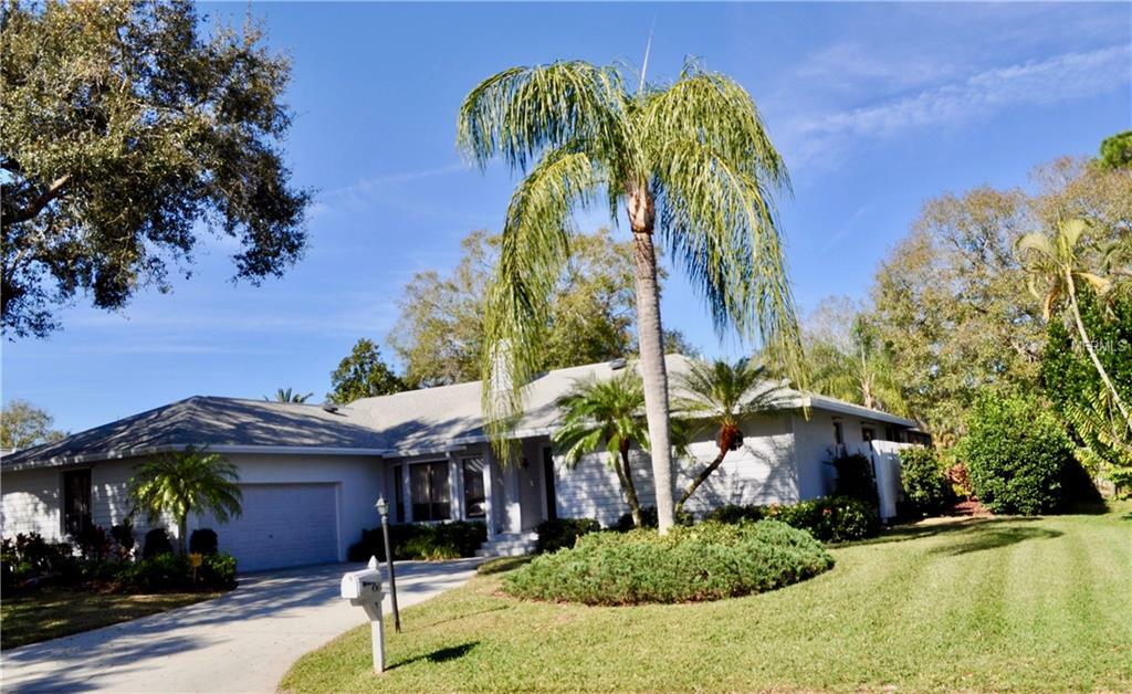 Property Photo:  4517 Chimney Creek Drive  FL 34235 