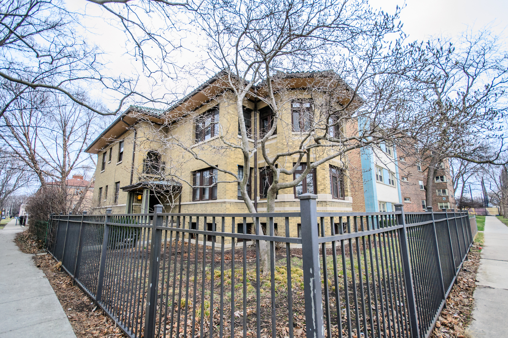 Property Photo: 2156 West Rosemont Avenue IL 60659