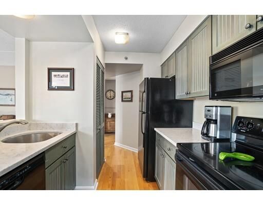 Property Photo:  60 Rantoul Street 315N  MA 01915 