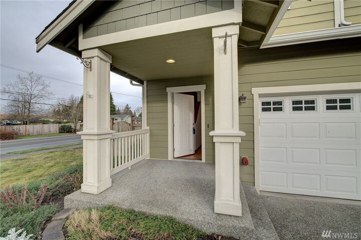 Property Photo:  9909 3rd St NE  WA 98258 