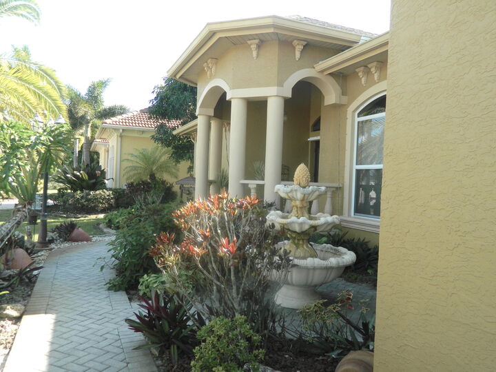 2739 SE Eagle Drive  Port Saint Lucie FL 34984 photo