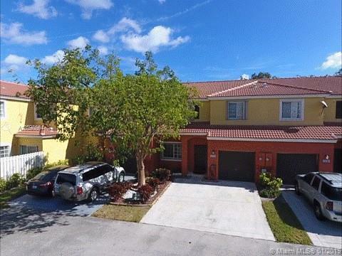 Property Photo:  1826 SW 102nd Way 1826  FL 33025 