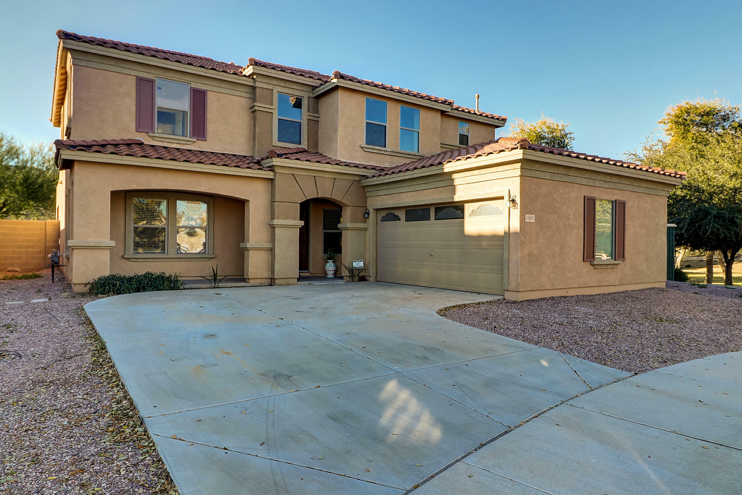 Property Photo:  13681 W Ventura Street  AZ 85379 