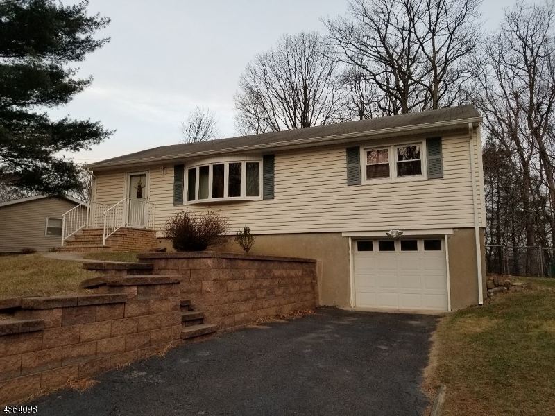 Property Photo:  55 Oakland Ave  NJ 07866 