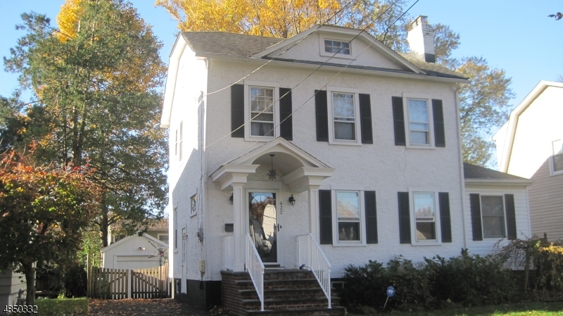 Property Photo:  432 William St  NJ 07076 