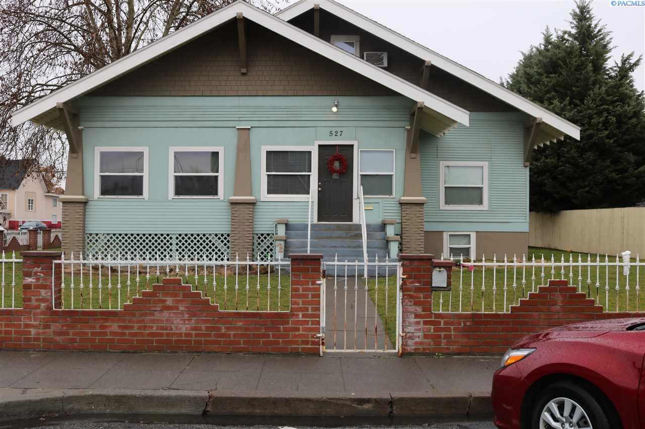 Property Photo:  527 W Bonneville St.  WA 99301 