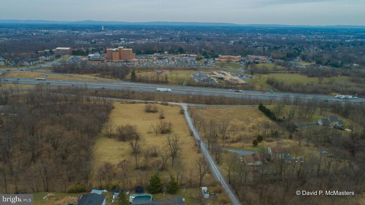 Property Photo: Interstate I-81 Corridor WV 25403