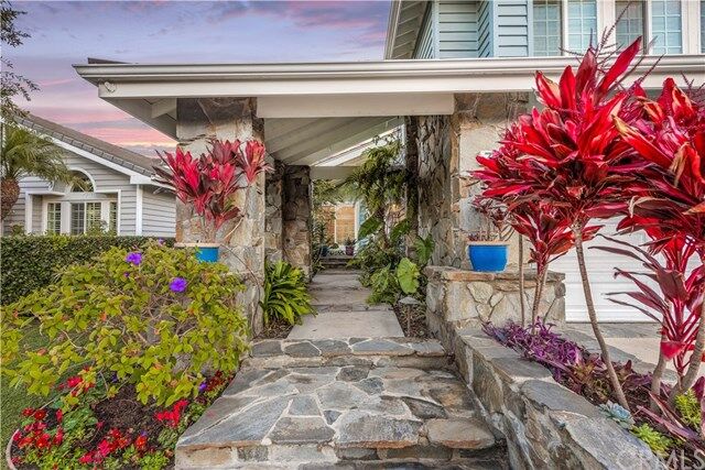 Property Photo: 79 Limewood CA 92614