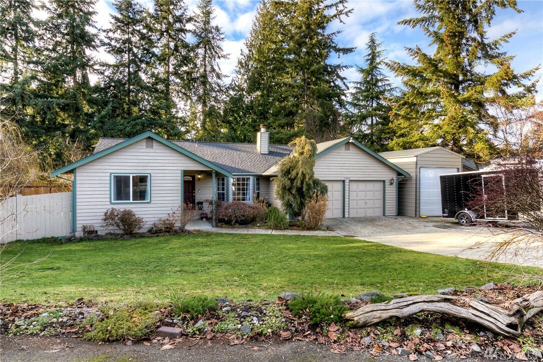 Property Photo: 11506 209th Av Ct E WA 98391