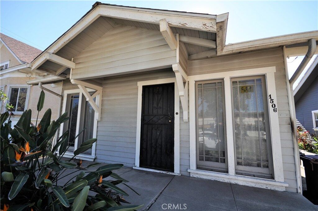 Property Photo:  1506 W 3rd Street  CA 92703 