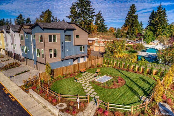 15624 Meadows (Cv2#F3) Rd 2012  Lynnwood WA 98087 photo