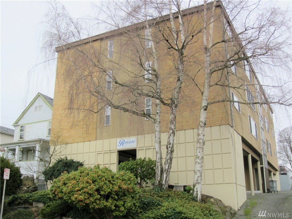 Property Photo:  3209 Hoyt Ave. #203  WA 98201 