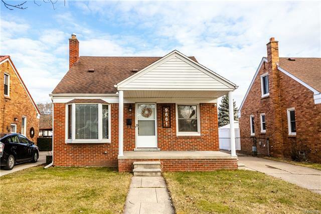 Property Photo:  9661 Becker Avenue  MI 48101 