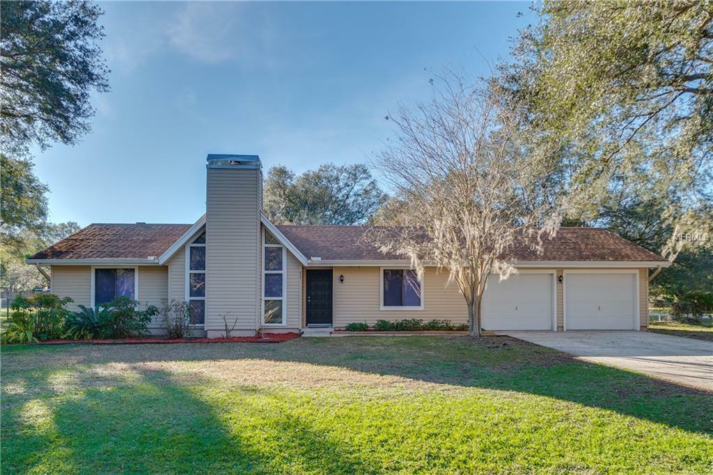 Property Photo:  6321 Newman Circle E  FL 33811 