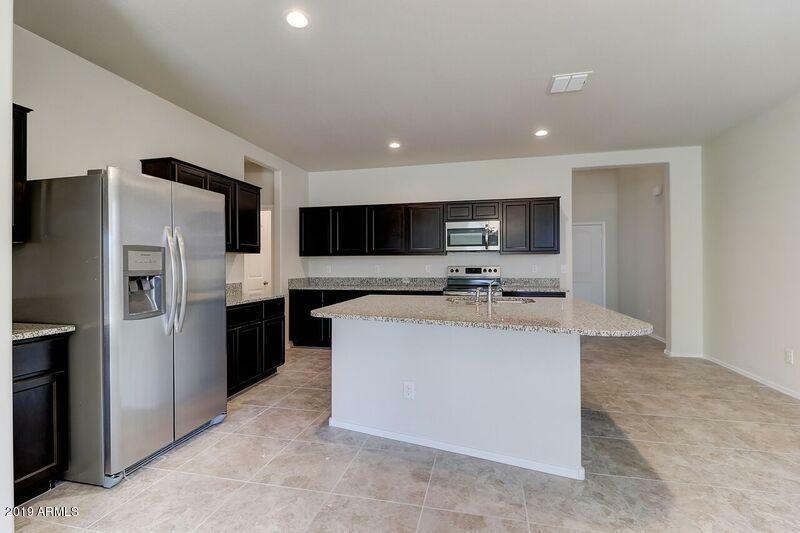 Property Photo:  4541 E Gagarinite Lane  AZ 85143 