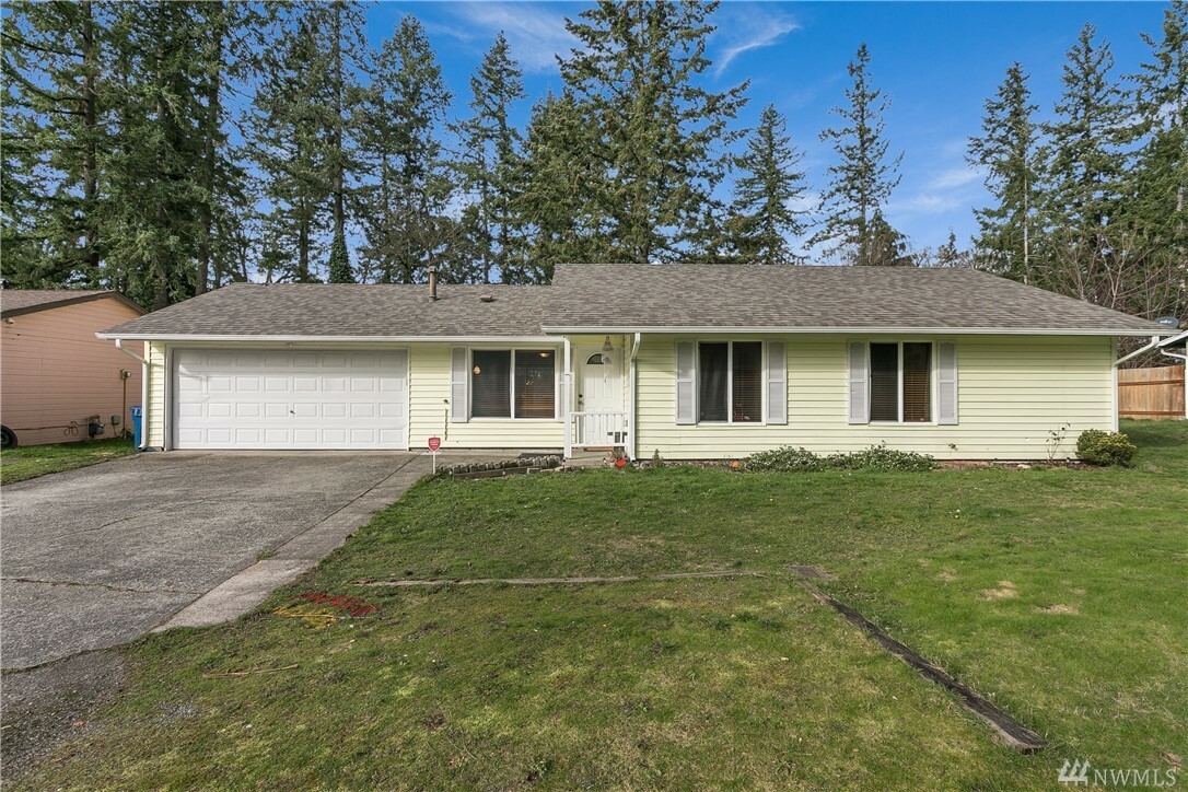 Property Photo:  19404 SE 265th St  WA 98042 