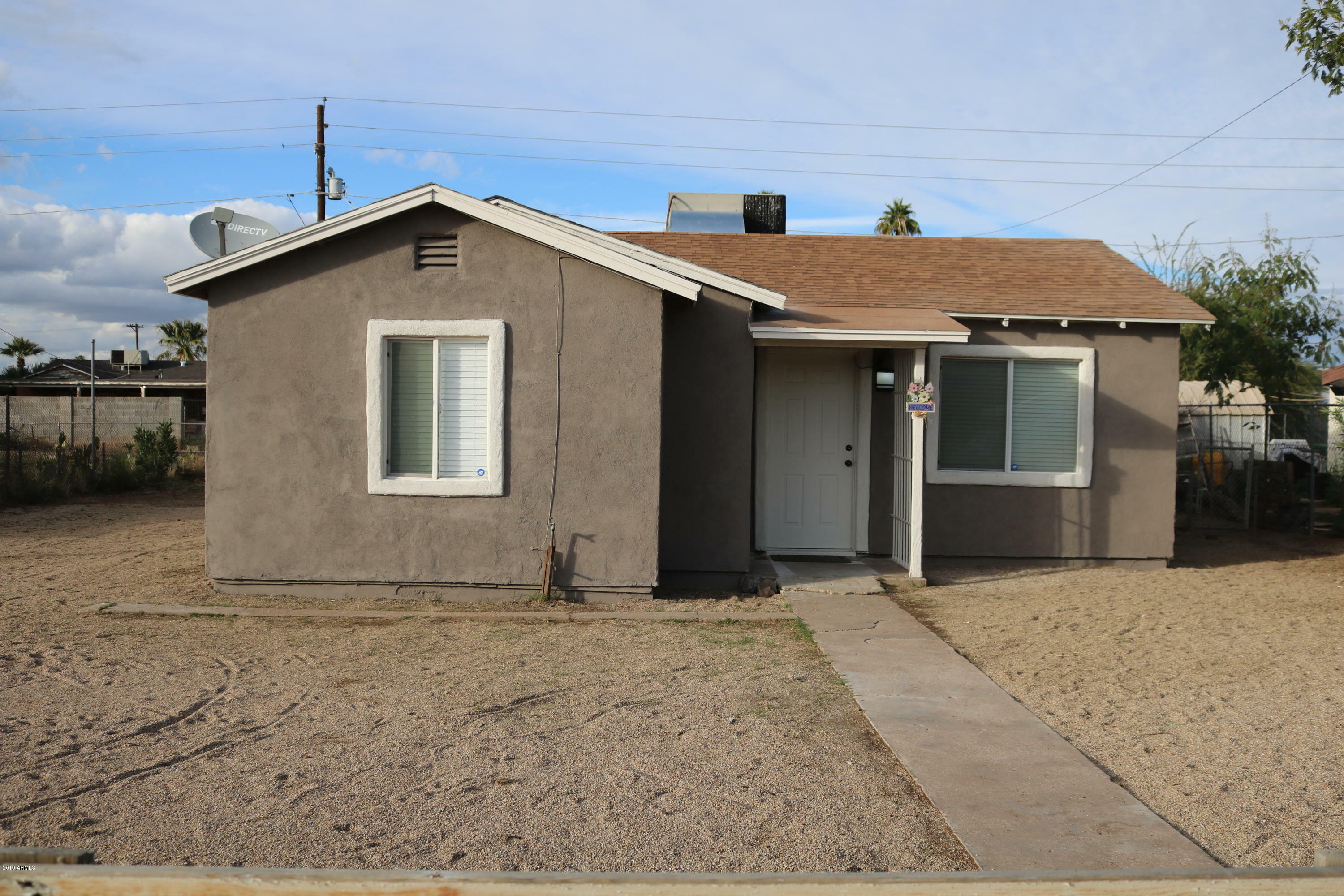 Property Photo:  34 W Pueblo Avenue  AZ 85041 