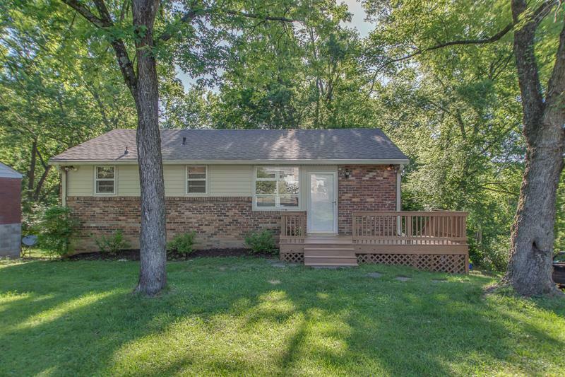 Property Photo: 4824 Hopedale Dr TN 37211