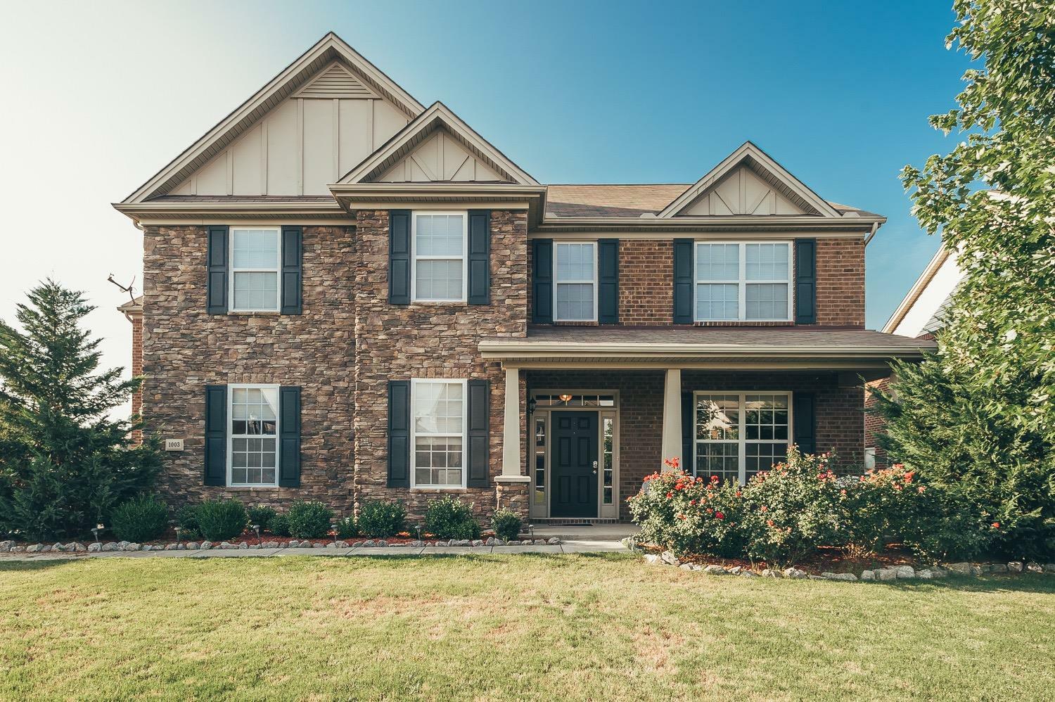 Property Photo: 1003 Abberley Cir TN 37075