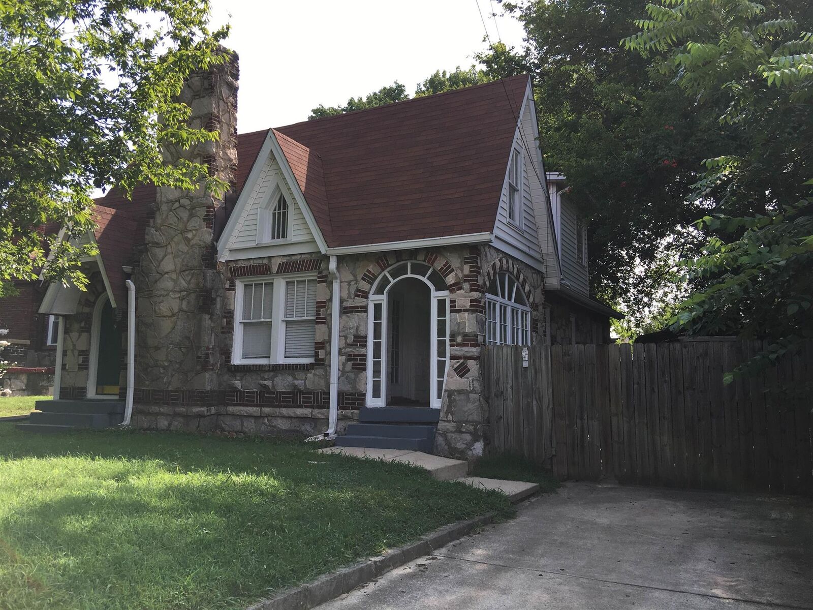 Property Photo:  1309 Porter Rd  TN 37206 