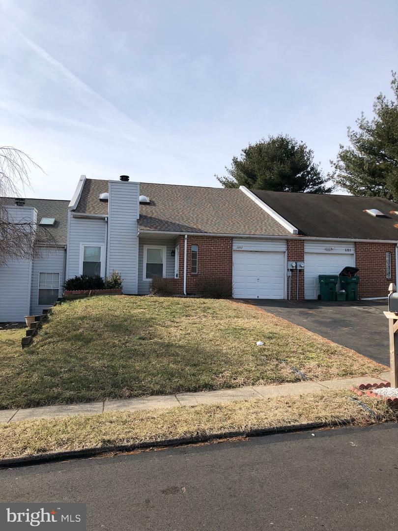 Property Photo:  3203 Chesterton Court  PA 19020 