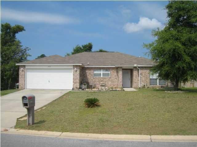 Property Photo: 243 Limestone Circle FL 32539