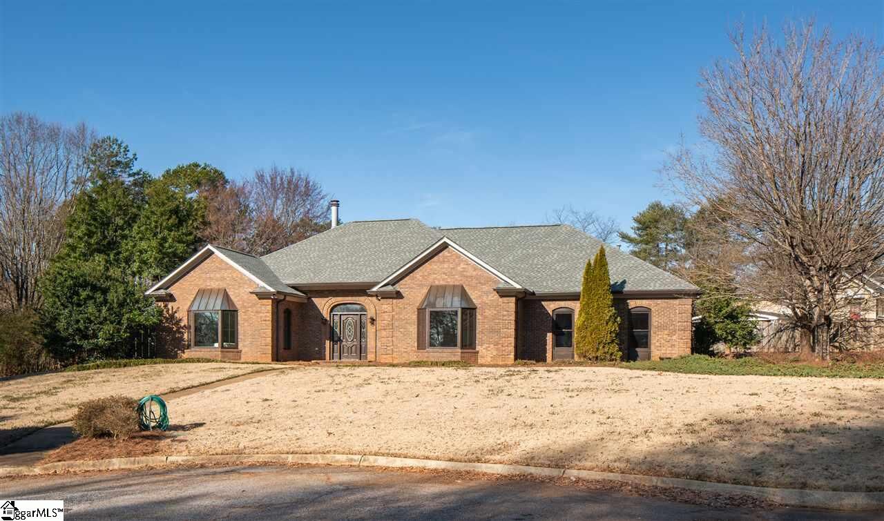 Property Photo:  207 Westchester Road  SC 29615