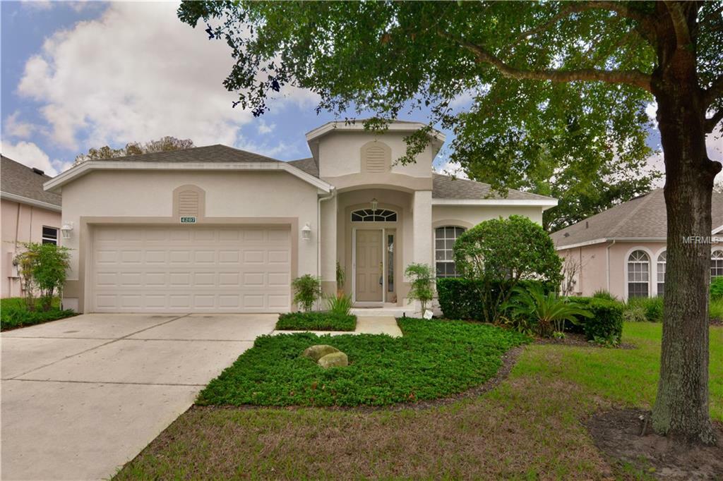 Property Photo:  4207 Greenwich Court  FL 34711 