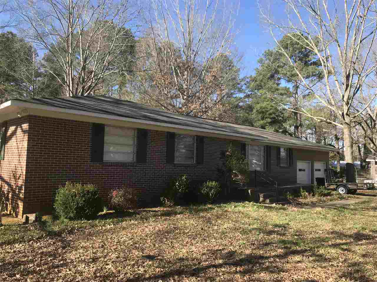 Property Photo:  401 North College Street  AL 35905 