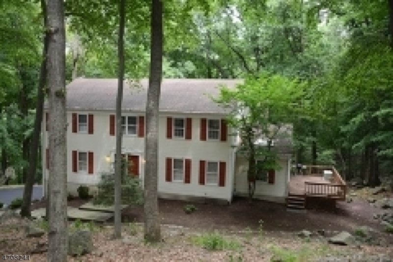 Property Photo:  5 Deer Run Dr  NJ 07869 