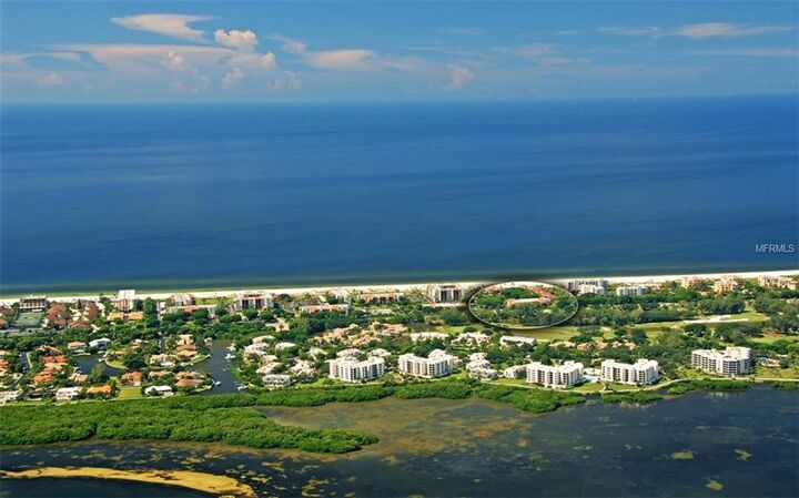 Property Photo: 2055 Gulf Of Mexico Drive G2-204 FL 34228
