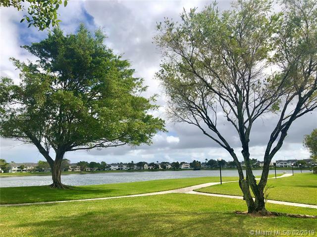 Property Photo: 3441 NW 44th St 108 FL 33309