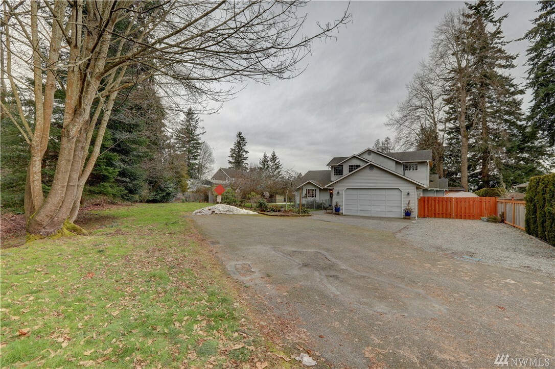 Property Photo:  4618 Basswood Dr  WA 98203 