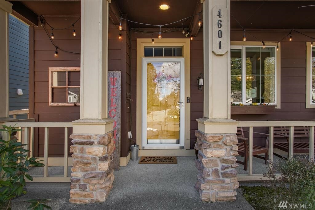 Property Photo: 4601 Strathmore Cir SW WA 98367
