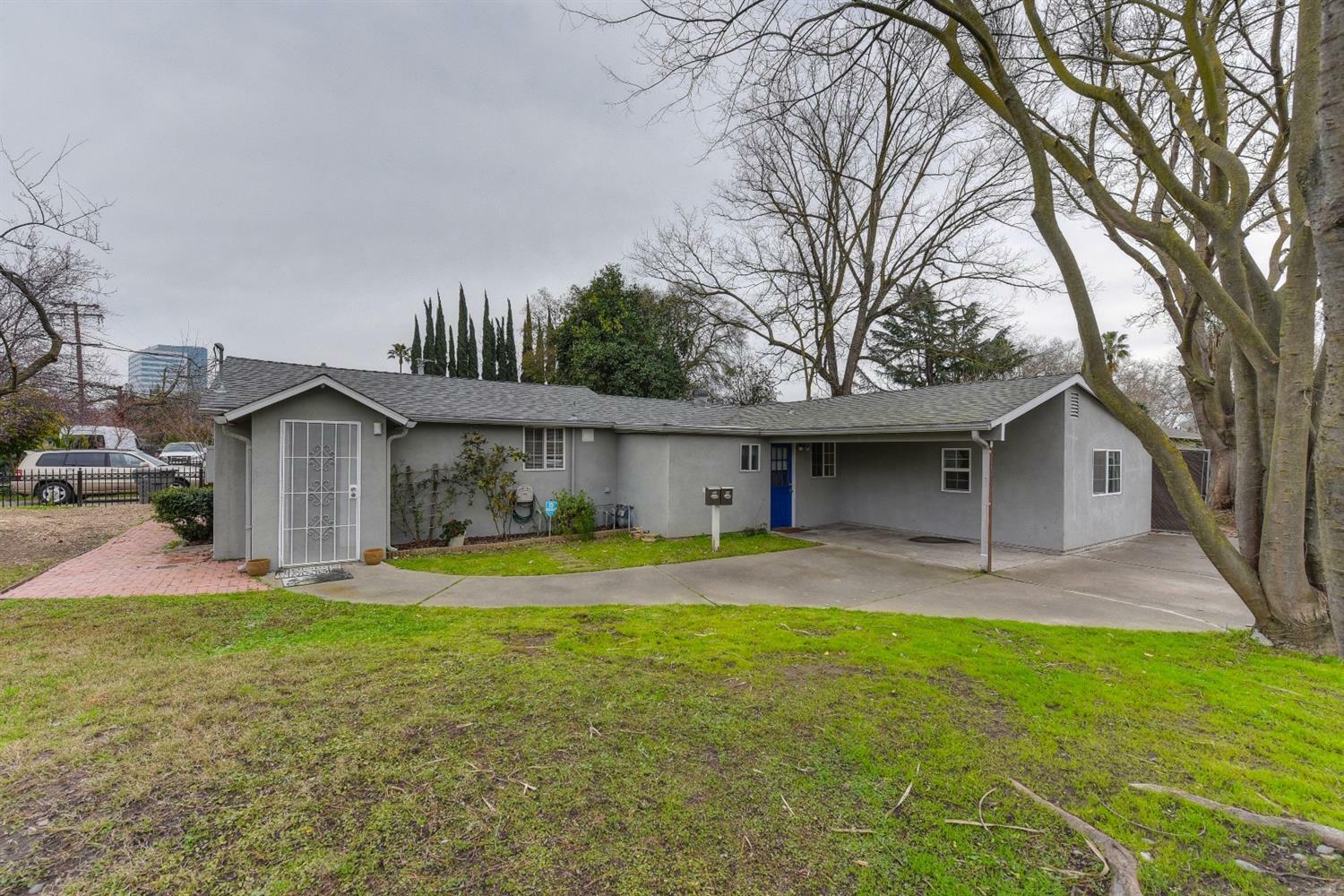 Property Photo:  631 633 F Street  CA 95605 